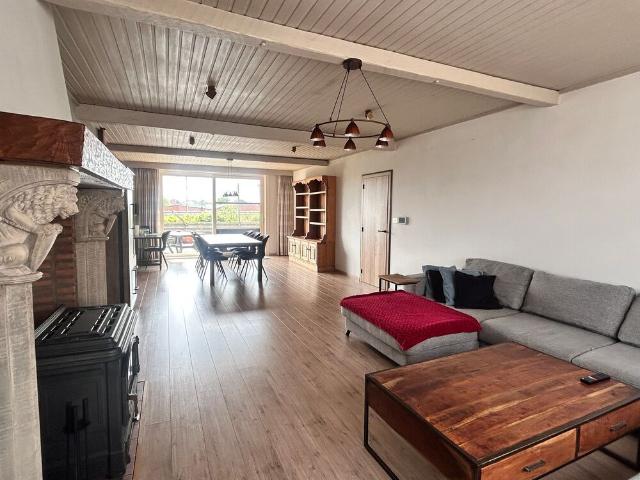Ruim appartement met zonnig terras te huur in Diksmuide