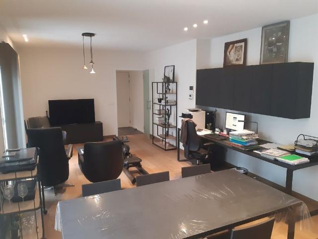 Ruim appartement in hartje Gavere
