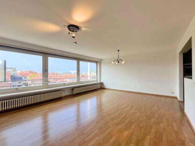 Ruim appartement 95 m² met groot zonneterras te Zeebrugge