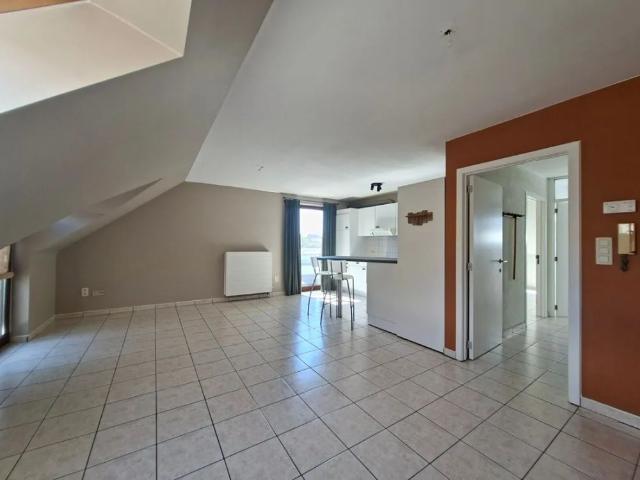 Ruim eigentijds appartement te Bree