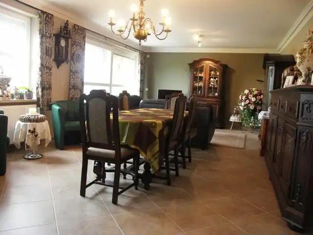 Ruim en energiezuinig appartement met TERRAS en GARAGE te huur in Oedelem