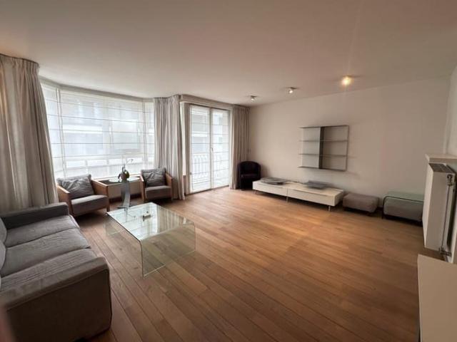 Ruim en lichtrijk appartement met 2 slaapkamers te huur i.