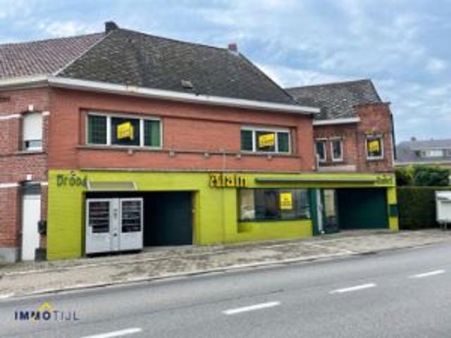 Ruim handelshuis te Gijzegem Aalst !