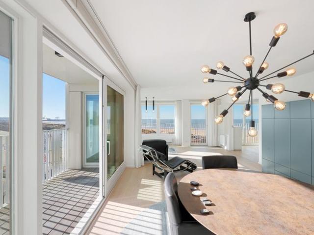 Ruim hoekappartement met zonneterrassen in de recente resid