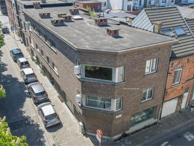 Ruim hoekappartement met zuid gericht terras