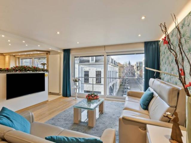 Ruim instapklaar appartement 103 m² te koop in Roeselare