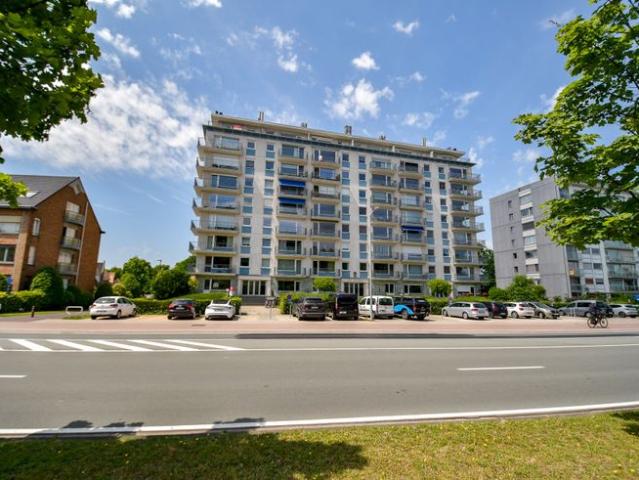 RUIM WOONAPPARTEMENT met PANORAMISCH ZICHT, 2 SLPKS en 2.