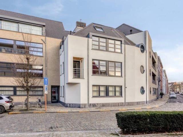 Ruim 3 slaapkamer appartement met EPC B