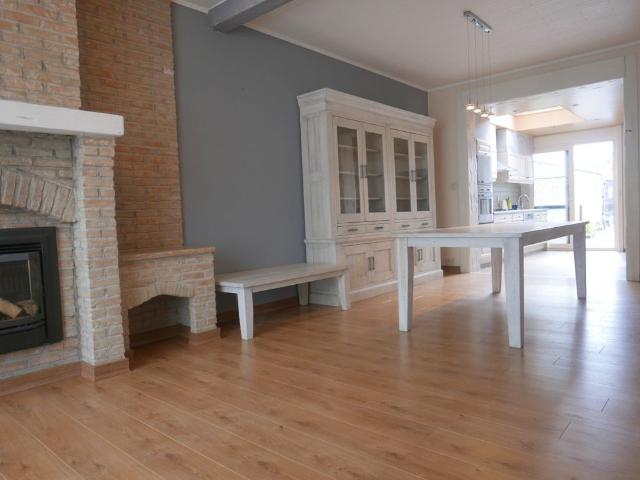 Ruime 4 slpkwoning met gezellig tuintje te Sint Michiels