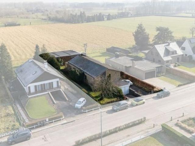 Ruime 215m² woning met loods van 172m²