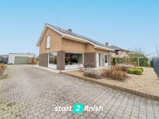 Ruime vrijstaande gezinswoning met 3 slaapkamers, géén reno