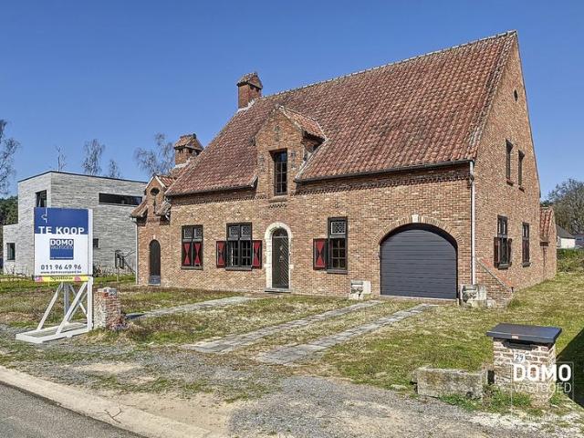 RUIME WONING MET 4 SLAAPKAMERS OP RUSTIGE LOCATIE IN DORNE