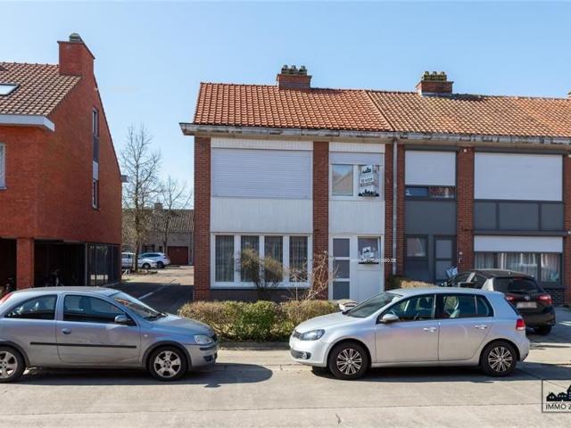 Ruime woning met 3 slaapkamers in Dendermonde!