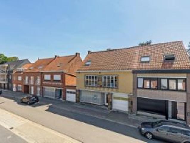 RUIME WONING te KNESSELARE