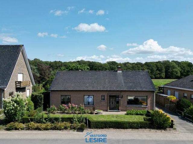 Ruime woning te koop in Houthulst met landelijk uitzicht