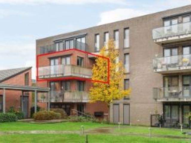 Ruime assistentie woning, 2 slaapkamers te Kontich