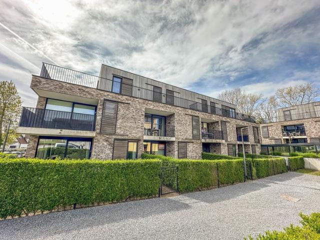 Ruime assistentiewoning met zonneterras en tuintje