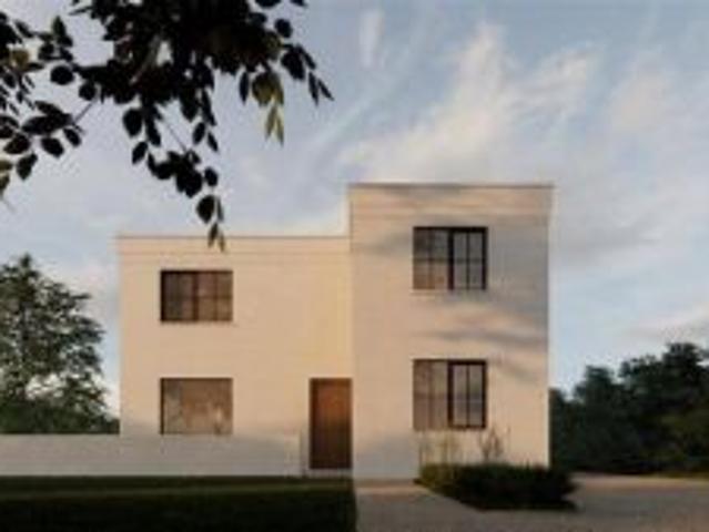 Ruime casco woning op een perceel van 810 m² in Balen