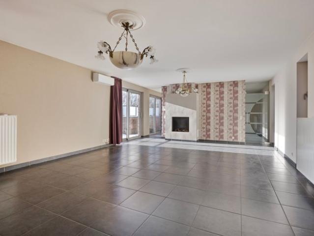 Ruime duplex met 2 slaapkamers in het stadscentrum