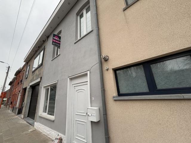 Ruime energiezuinig gerenoveerde rijwoning, 4 slaapkamers, 2