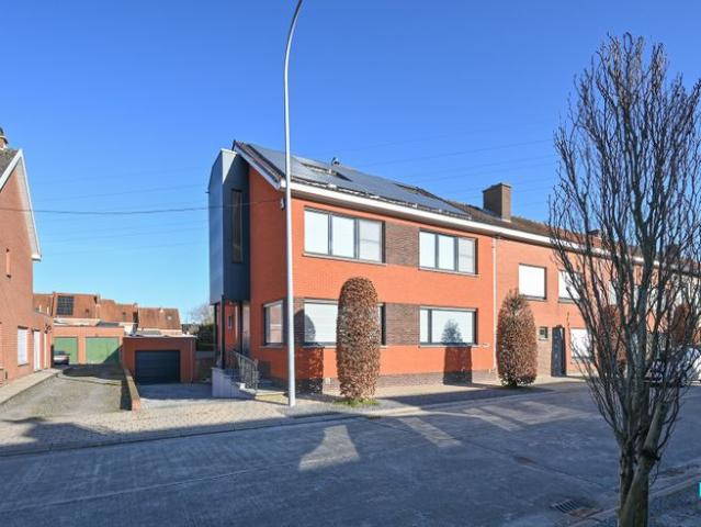 Ruime & energiezuinige woning in Sint Rafaëlwijk te Izegem