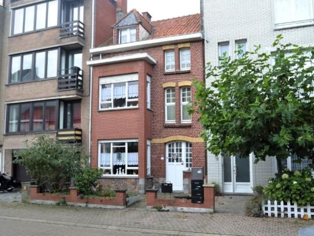 Ruime gezinswoning met optie garage op wandelafstand va.