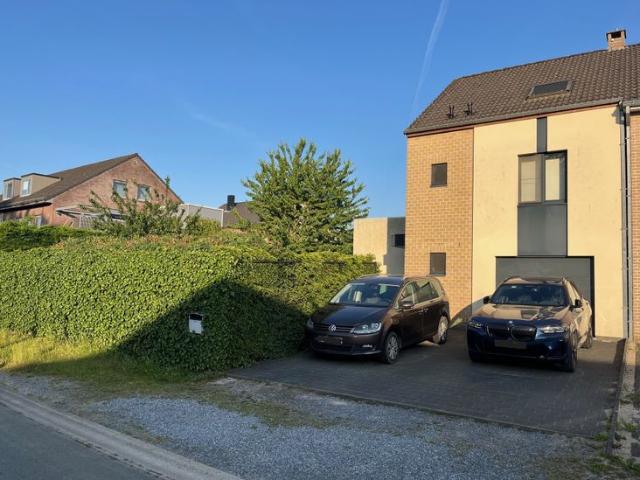 Ruime instapklare woning EPC B te Kuringen