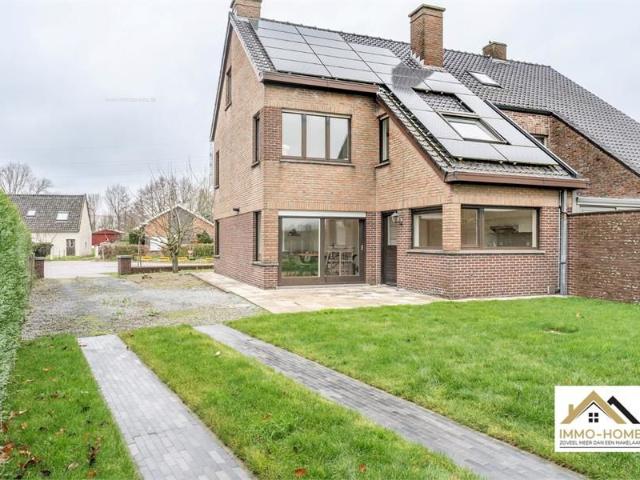 Ruime instapklare HOB met landelijk uitzicht!