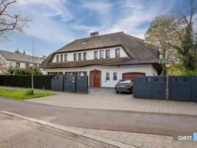Ruime karaktervolle villa met mooie Zuid Westtuin