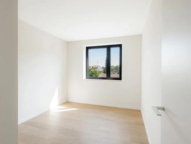 Ruime nieuwbouwwoning met garage en stadstuin