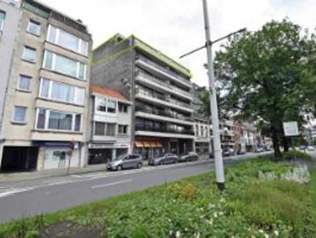 Ruime penthouse met uitstekende ligging!
