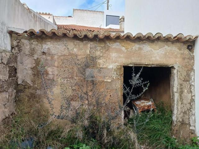 Ruína com projeto aprovado na Carrapateira 131m² Aljezur