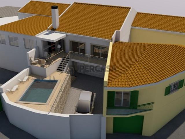 Ruína com projeto aprovado para moradia T3 com piscina e garagem