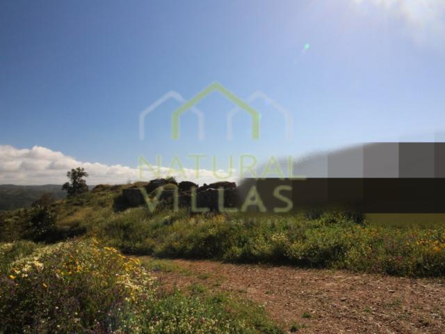 Ruína com Terreno e Vista Panorâmica em Tavira