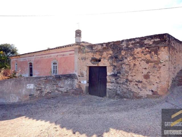 Ruína de quinta antiga para renovação em Ameixial, norte de. 277m² Ameixial