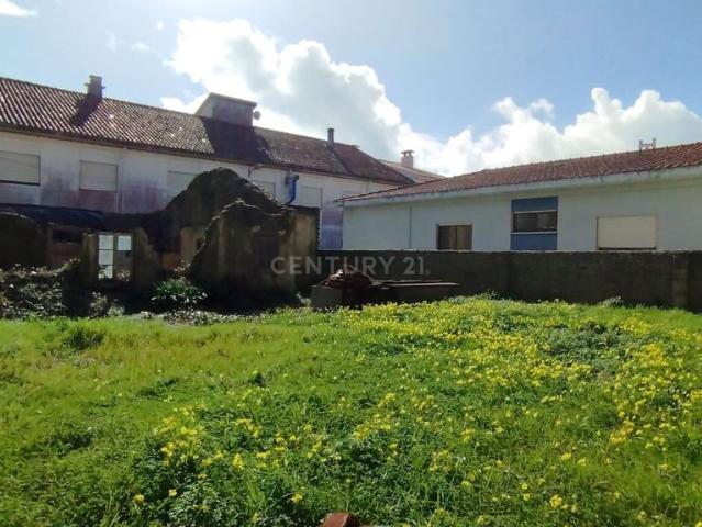 Runa no Centro de Vieira de Leiria com Projeto em anlise para Moradi