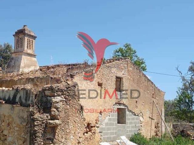 Ruina para construo de casa at 300 m2