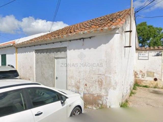 Ruína para reabilitar em Odiáxere, Lagos, Lagos