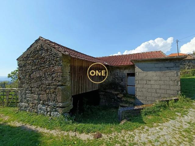Ruína para Venda Danaia, Ponte da Barca