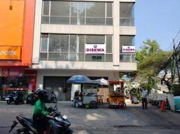 Ruko disewa di Tebet, Jakarta Selatan