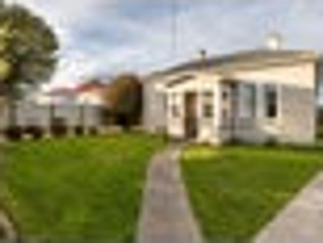 Rural charm, family space