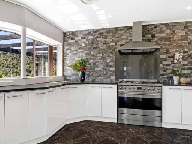 Rural Lifestyle Living with Space to Enjoy