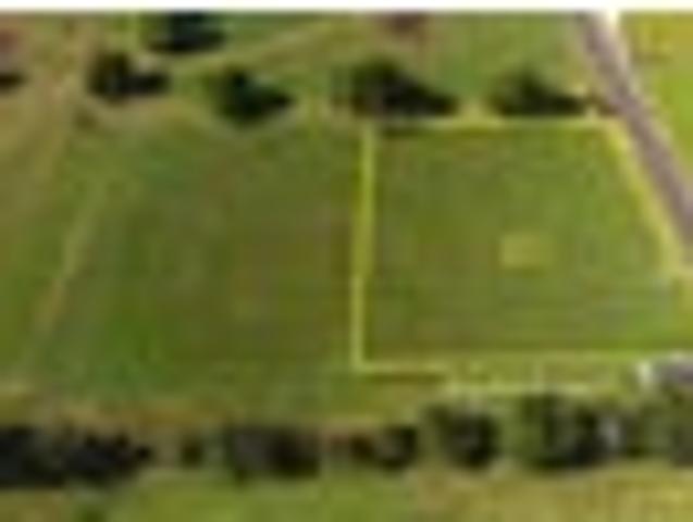 Rural lifestyle with relaxed covenants