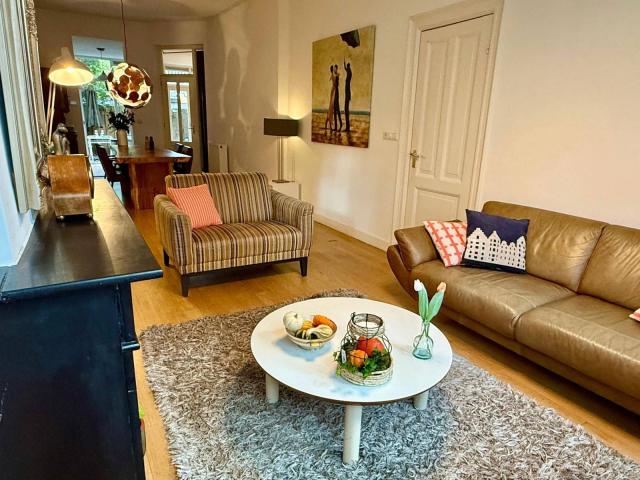 Rustenburgerstraat, furnished 1 bedroom garden apartment