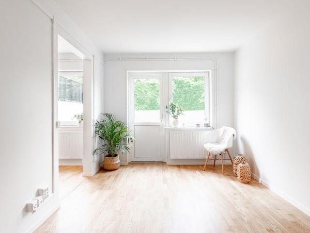 Rusthållaregården 36