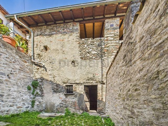 Rustic house with 4.5 rooms on sale in Torricella Taverne 80 m² | dreamo. Ch