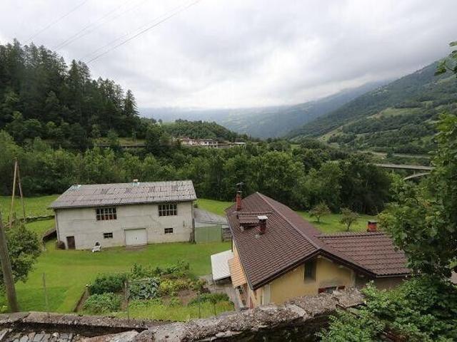 Rustic house with 4.5 rooms on sale in Dangio Torre 100 m² | dreamo. Ch