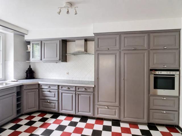 Rustic house with 7 rooms on sale in Goumoëns 431 m² | dreamo. Ch