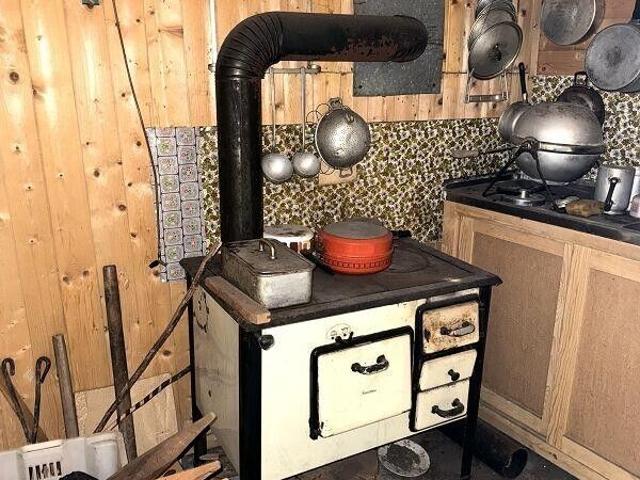 Rustic house with 3 rooms on sale in Malvaglia 60 m² | dreamo. Ch