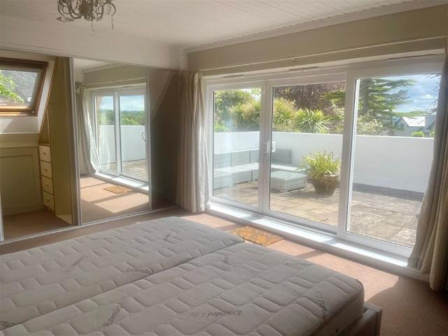 Rustic Lodge Portmarnock, Portmarnock, County Dublin